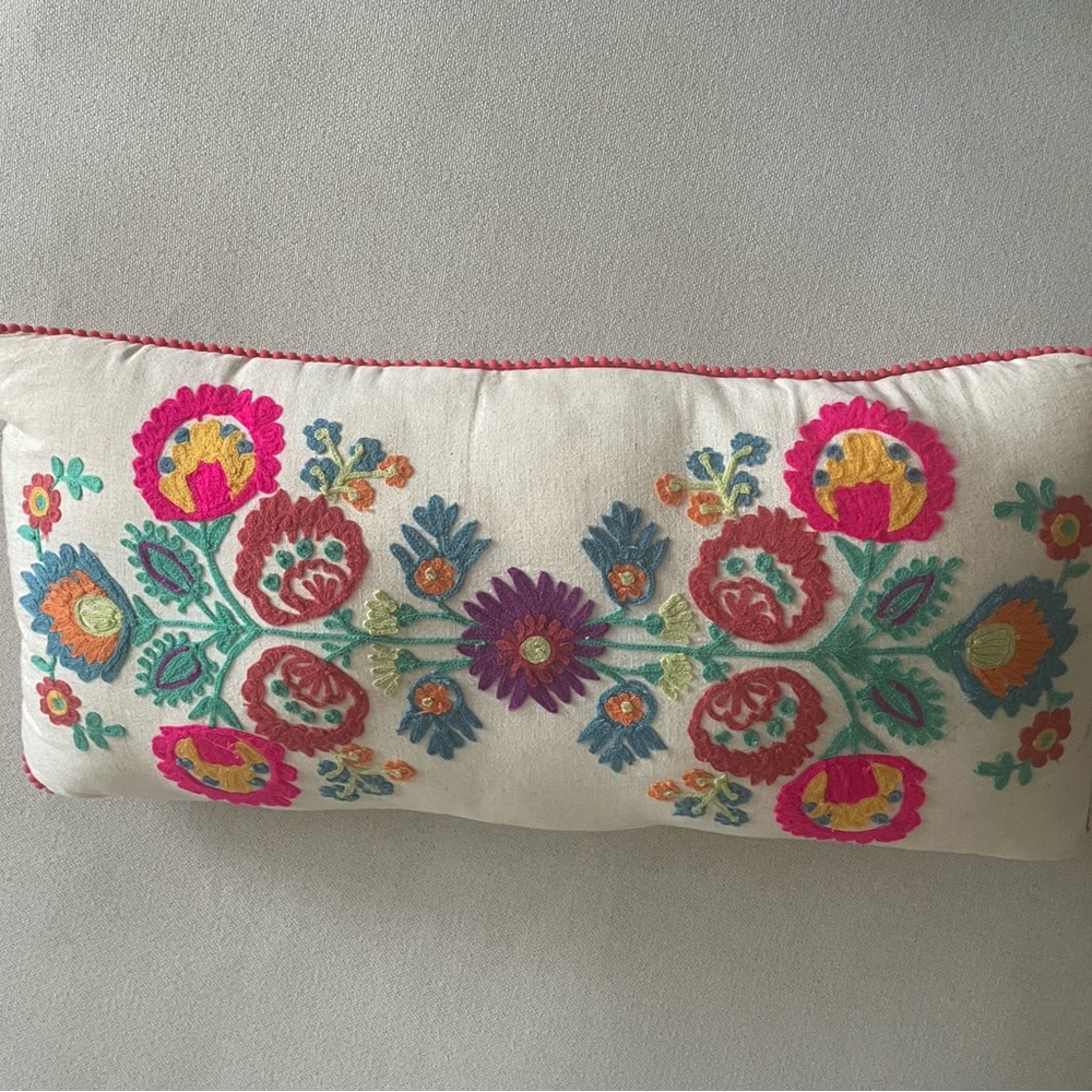 Designed couch pillow
